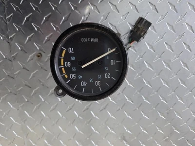Jeep Wrangler YJ 87-91 OEM 6 cilindros tacómetro calibre RPM tablero ENVÍO GRATUITO Foto 1 de 4