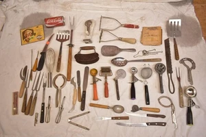 Lote de Herramientas de Cocina Vintage Utensilios Cuchillos Manijas de Madera Lote Mixto - Imagen 1 de 7