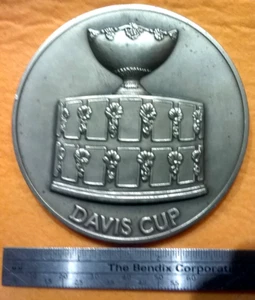 (pgasteelers1) Tennis Medal Davis Cup by  Janzen 1983-84 Medal 75 mm๐  - Picture 1 of 7