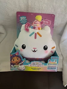 Gabby's Dollhouse Celebrations Sprinkle Party Cakey Cat Plush Birthday NIB - Picture 1 of 3