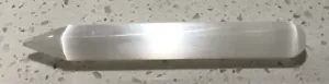 "Pared de selenita de 5,75", Athame, ¡pared de masaje! - Imagen 1 de 3