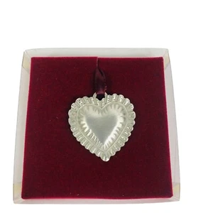 Canasta Longaberger Peltre Dulce Corazón Atada en Caja Original 1993 Hecha en EE. UU. - Imagen 1 de 9
