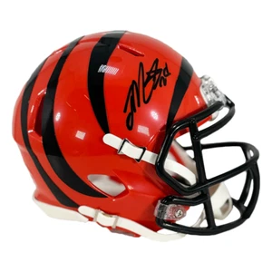 Joe Mixon Signed Cincinnati Bengals Speed Mini Football Helmet (JSA) - Picture 1 of 3
