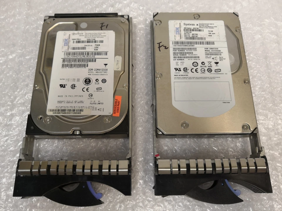 - 2x  IBM 3.5" 73GB 15K SAS HARD DRIVE W/TRAY 39R7348  @@@ - Image 1 of 4