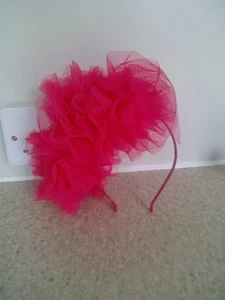 Deep Pink Fascinator - Bild 1 von 3