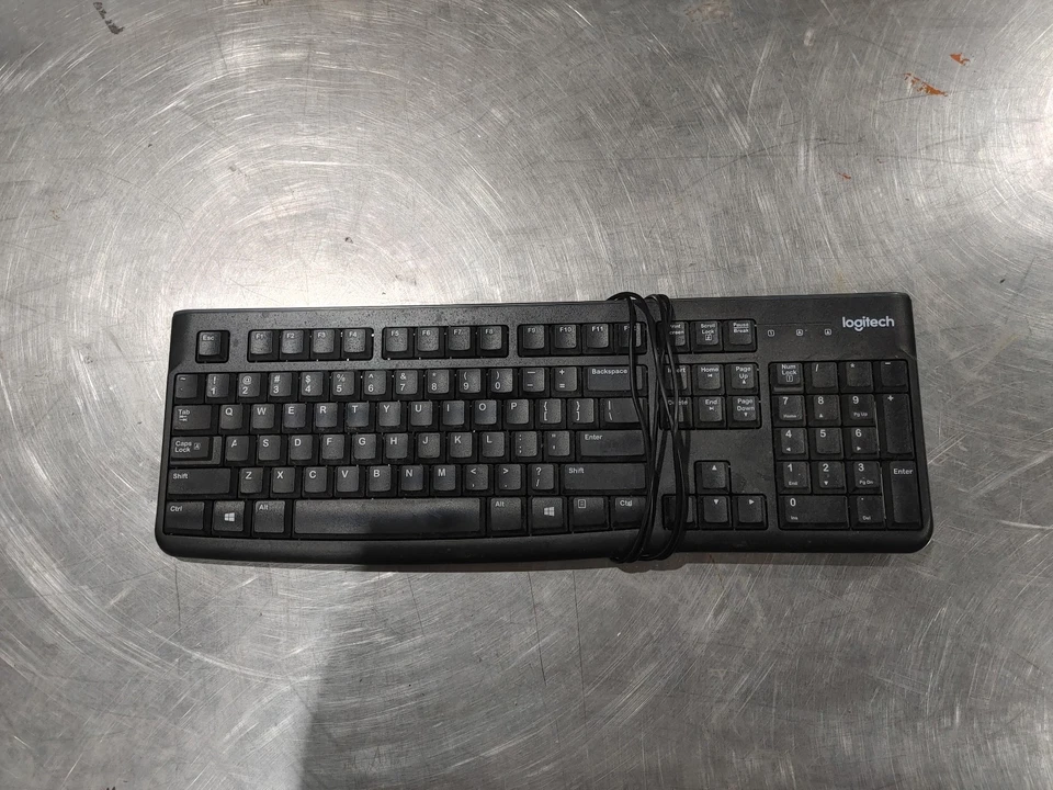 Good Condition Logitech K120 Wired USB Keyboard Black Tested Working - Image 1 of 3