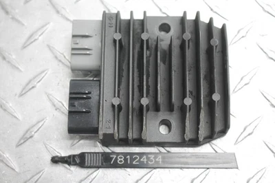 2017 INDIAN SCOUT SIXTY RECTIFIER VOLTAGE REGULATOR HAS MINOR DAMAGE SEE PHOTOS - Image 1 of 4