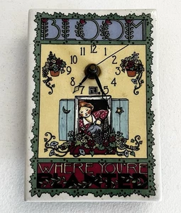 1994 Mary Englebreit Wanduhr Keramik "Bloom Where You're Planted" 6,5”x4,5” - Bild 1 von 2
