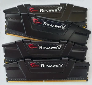 G.Skill Ripjaws V Series 16GB (4x4GB) DDR4-2666 CL 15 Memory F4-2666C15S-4GVK - Picture 1 of 2