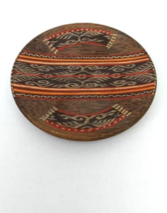 Vintage ART CocoWood Hand carved\Painted Decor Plate Mandaya Design 4" Stamp - Picture 1 of 6