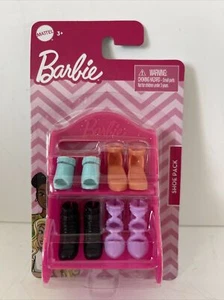 NUEVO Barbie Accesorios Originales Mattel Juguetes Paquete de 4 Pares con Estante para Zapatos - Imagen 1 de 4