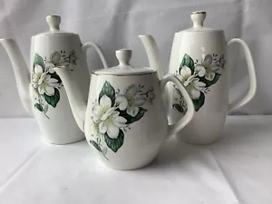 Christmas Roses Vintage Coffee Pots & Teapot - SylvaC & Heatmaster - Picture 1 of 13
