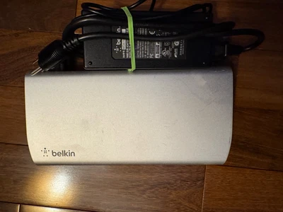 Base Belkin Thunderbolt Express F4U055 con cable adaptador cargador de alimentación AC/CC Foto 1 de 3