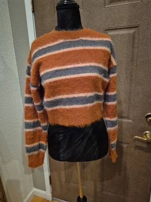 Suéter a Rayas Difusas Marca Full Tilt Talla XS Foto 1 de 3
