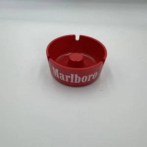 Marlboro Melamine Red Astray Plastic Brookpark #1601 Classic Vintage 80's - Picture 1 of 4