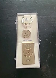 US 1960s Lincoln 1 Cent Coin Money Clip - Key Chain Lucky Penny Gold Plated - Picture 1 of 3