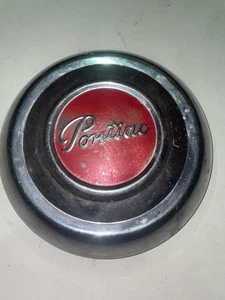 (1) 1951 - 1954 Pontiac Catalina Chieftain Streamliner Dog Dish Hubcap - Picture 1 of 3