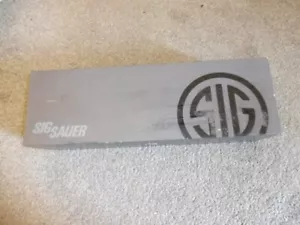 SIG SAUER RIFLE SCOPE BOX EMPTY - Picture 1 of 8