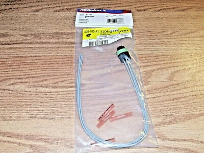 Oil Pressure Switch Connector ACDelco GM Original Equipment PT149 - Image 1 of 3