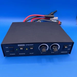 HINIKER Salt Spreader Controller V-Hopper Control Box for 635 or 835 36012000 - Picture 1 of 4