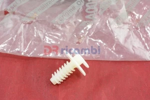 PERNO RIVESTIMENTO ALFA 155 156 FIAT PUNTO TIPO LANCIA YPSILON - FIAT 7739801 - Imagen 1 de 3