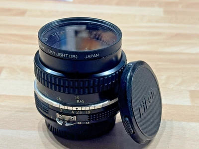 Nikon Nikkor 50mm f1.8 Ai manual focus standard lens - Image 1 of 4