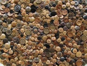 1.75 Pounds Antique Vintage Vegetable Ivory Buttons VI Tagua Nut Corozo Lot 5 - Picture 1 of 7
