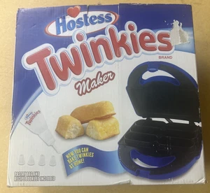 Hostess Twinkie Maker – 6-Count Bake Twinkies at Home - Picture 1 of 5