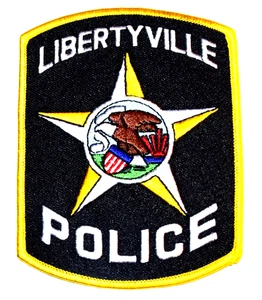Parche de policía LIBERTYVILLE ILLINOIS IL SELLO DE ESTADO ÁGUILA VOLADORA BANDERA 1S - Imagen 1 de 1