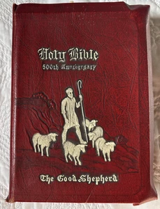 Vintage Holy Bible 500th Anniversary 1946 Good Shepherd Edition Red - Foto 1 di 15