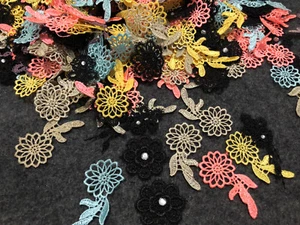 10pcs Random Mixed Flower Venise Lace Embroidery Applique Motif Dance Costume - Picture 1 of 3