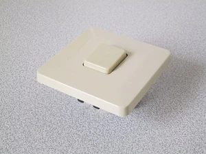 KOPP Kreuzschalter STANDARD creme-weiss UP Unterputz Schalter Kreuz Wechsel Aus - Bild 1 von 1