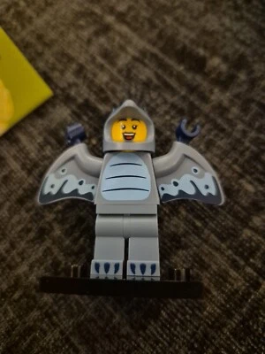 LEGO Pterodactyl Costume Fan - CMF Minifigure Series 27 -  - Image 1 of 3