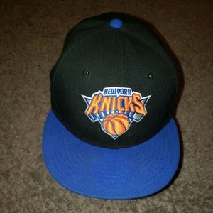 New Era 9Fifty NBA New York Knicks 2-Tone Black Blue Snapback Hat OSFA - Picture 1 of 9