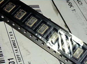 VTX-71 VC-TCXO SIWARD 14,4 MHz nuovo (x10 pz) oscillatore VCTCXO VCXO TCXO 14,40 MHz - Foto 1 di 1