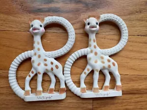 Vulli Sophie The Giraffe Mini Soft Rubber Teether Baby BIN4 - Picture 1 of 5