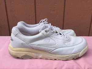 Womens NEW BALANCE 810 WW810WT Walking White Leather Shoes US 10.5 B EUR 42.5 - Picture 1 of 10