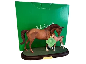 John Beswick Royal Doulton Erstgeborenes Pferd & Fohlen Figur auf Holzsockel - Bild 1 von 9