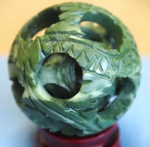 Chinese natural Jade hand-carved 3 layers puzzle ball statue with Base. - Picture 1 of 12
