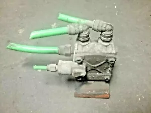 BENDIX AIR BRAKE VALVE T-5010087 , - Picture 1 of 6