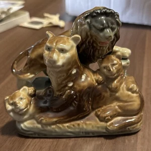 Vintage Pride of Lions Glazed Porcelain Figurine Made in Occupied Japan - Picture 1 of 6