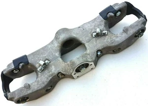 Piaggio MP3 125 Upper Steering Yoke Suspension Brace Mounting Bracket 2007 - Picture 1 of 9