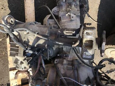 2002-2006 Chevrolet Avalanche Silverado 3.73 Front Carrier GT4 Oem Tested . - Image 1 of 4