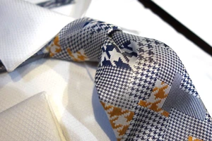 Robert Graham Silk Tie Necktie Navy Baby Plaid Orange Houndstooth check - Picture 1 of 2