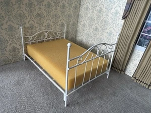 Dollhouse WHITE METAL Scroll Bed Mattress VTG Miniature - Picture 1 of 11