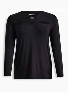 NEW Women's Black Super Soft O-Ring Detail & Cutouts Long Sleeve Top Plus Size 2 - Picture 1 of 8
