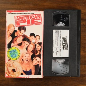 American Pie (1999) - VHS Comedy - NEAR PERFECT CONDITION - Picture 1 of 8