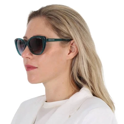 Gafas de sol Armani Exchange gris degradado ojo de gato para dama AX4111SU 82908G 54 Foto 1 de 4