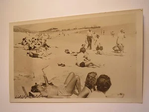 List Sylt - Oststrand - Menschen beim Sonnenbad am Strand - Badeanzug / Foto - Picture 1 of 1