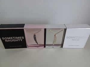 VICTORIA'S SECRETS Necklace "Sometimes Naughty Sometimes Nice" Duo Wings - Picture 1 of 10